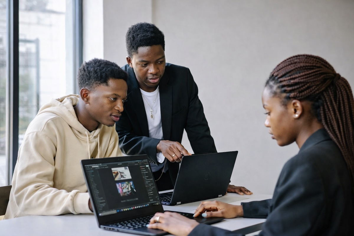 Essentials of Data Labeling & Annotation for AI Development